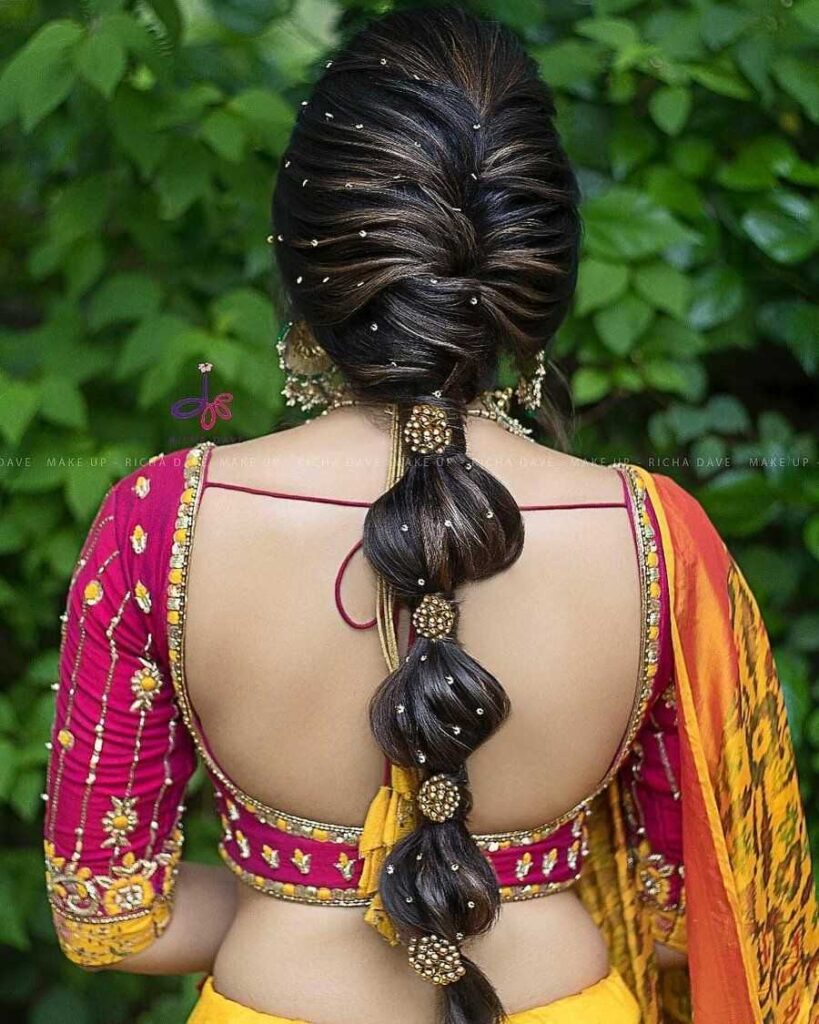Beautiful bridal hairstyle from @aarthi_raveendran_muah_ngl Follow  @southindianbridalhairstyle for bridal hairstyle inspiration ✨️… | Instagram
